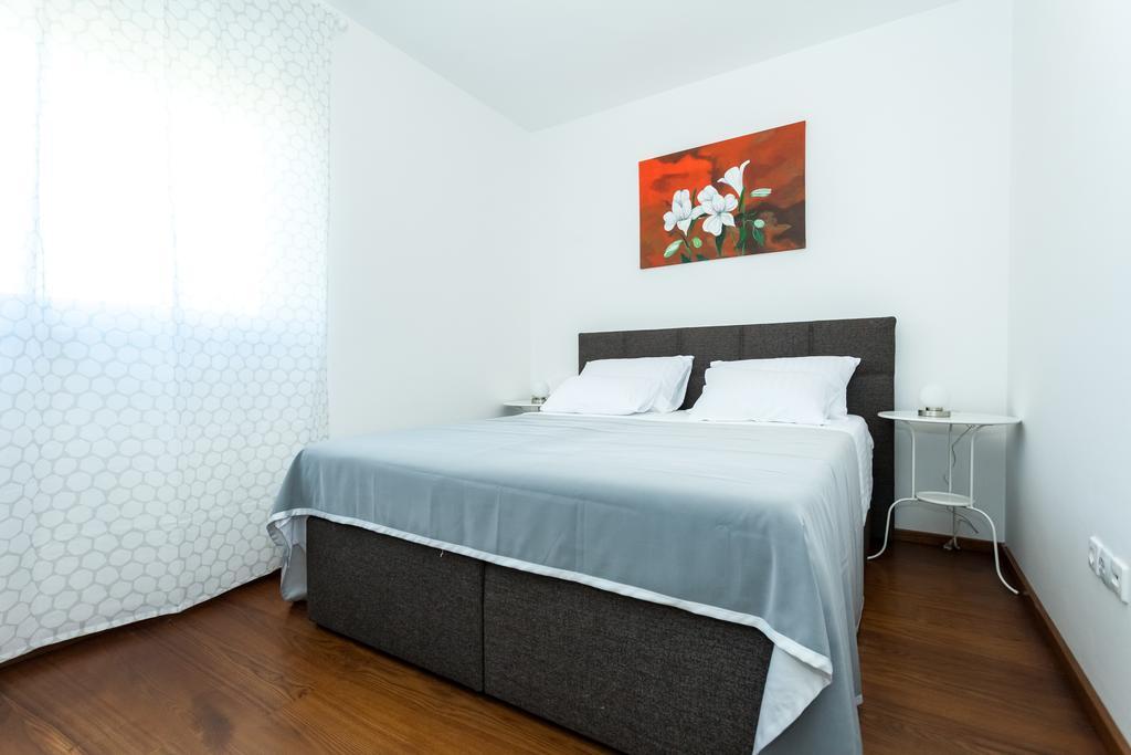 Deluxe Neli Apartments Задар Екстер'єр фото